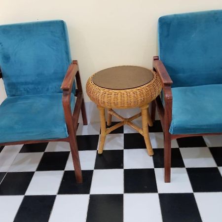 Room 7 - Studio In A Villa 5Mn Walk From The Royal Palace With Swimming Pool Phnom Penh Extérieur photo